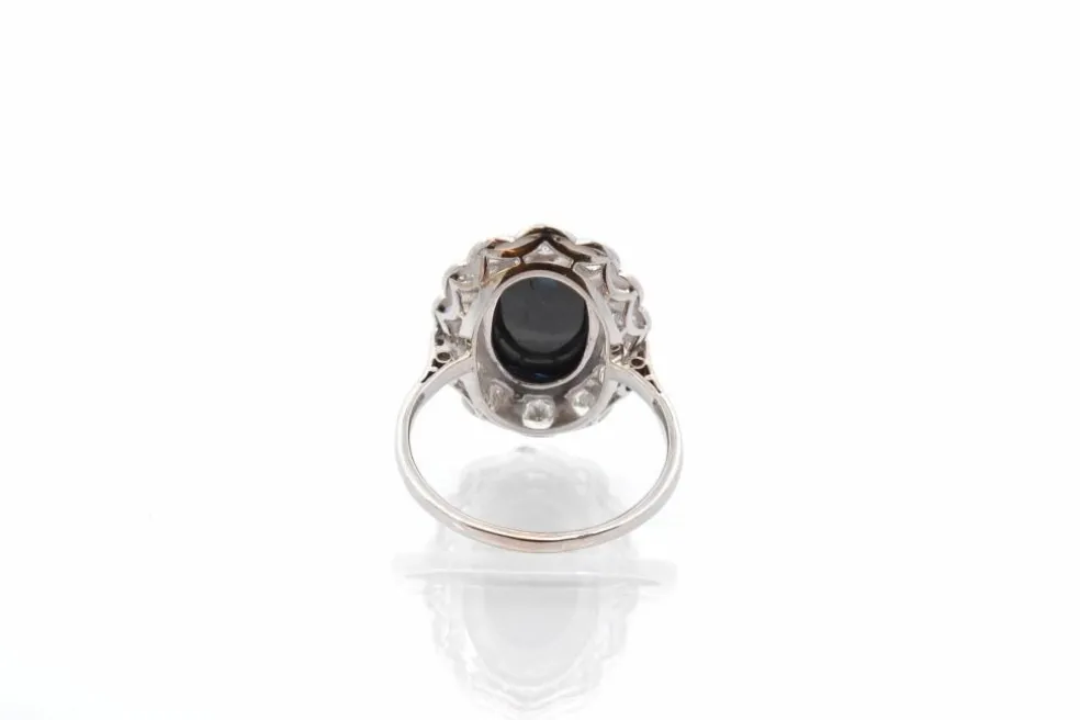 Bague vintage saphir cabochon et diamants en platine