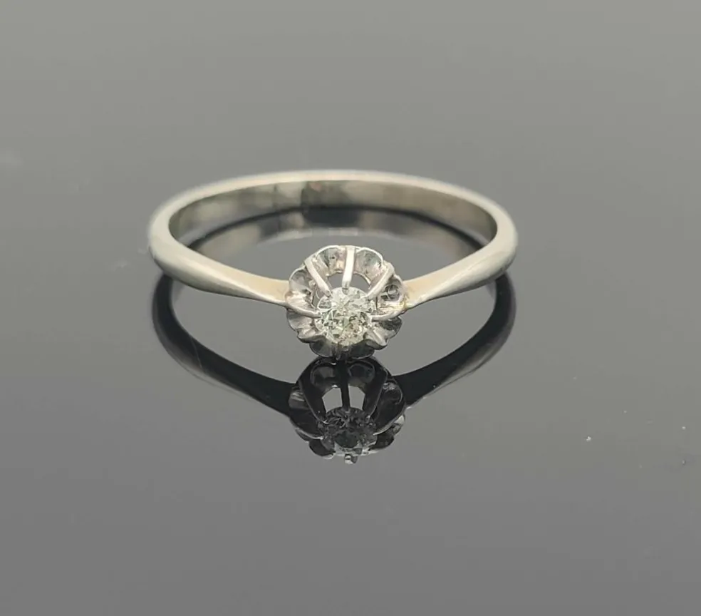 Bague vintage solitaire diamant or gris 18K