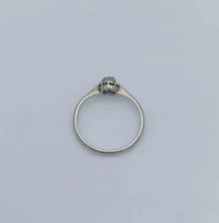 Bague vintage solitaire diamant or gris 18K