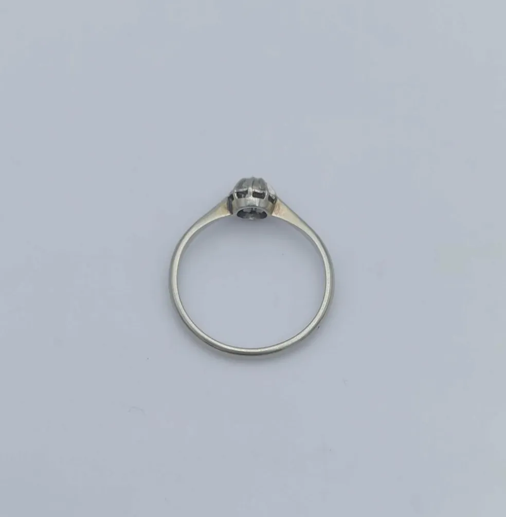 Bague vintage solitaire diamant or gris 18K