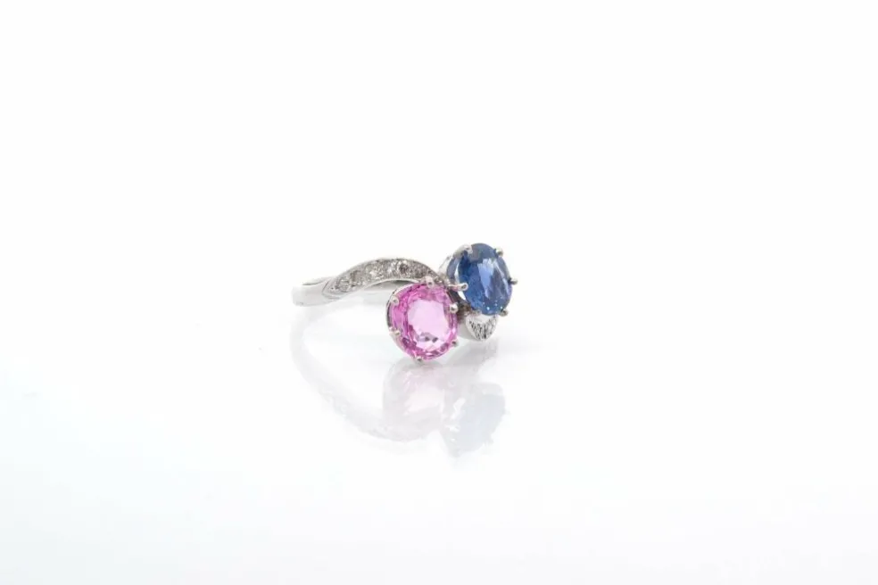 Bague vintage toi et moi saphirs et diamants en platine