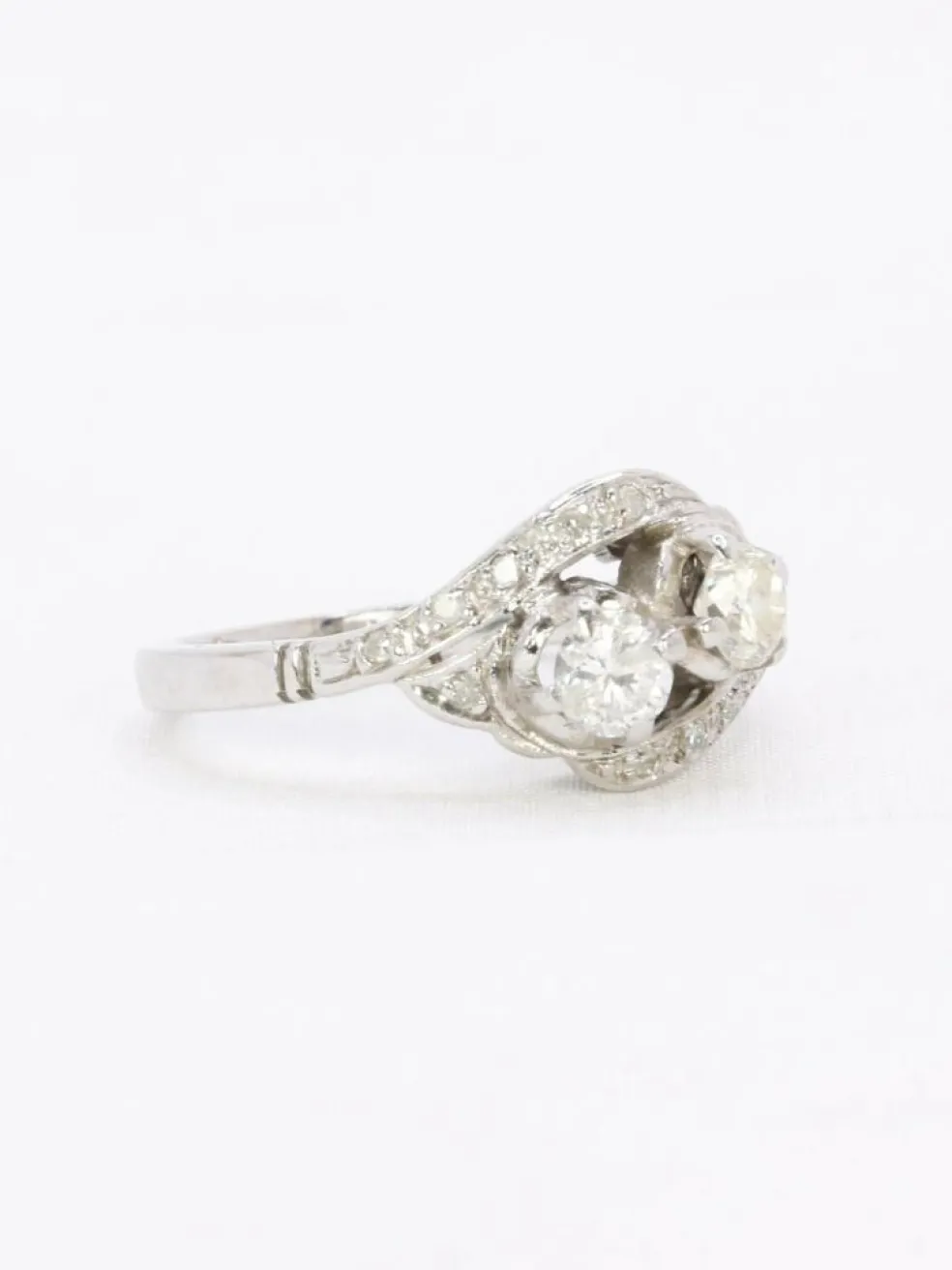 Bague vintage toi et moi or blanc diamants