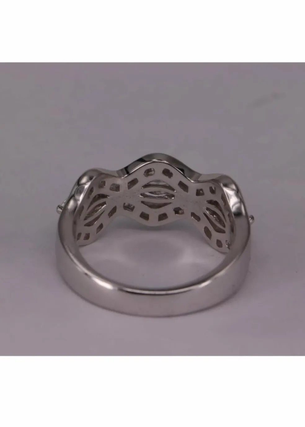 Bague Waves Or blanc et Diamants