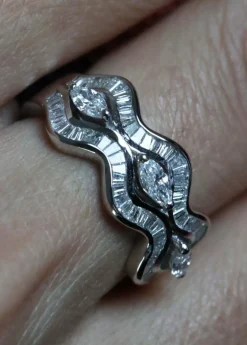 Bague Waves Or blanc et Diamants