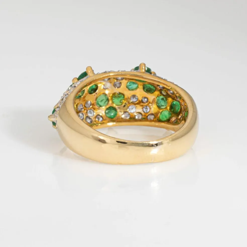 Bague zigzag en or jaune, émeraude et diamants des années 80