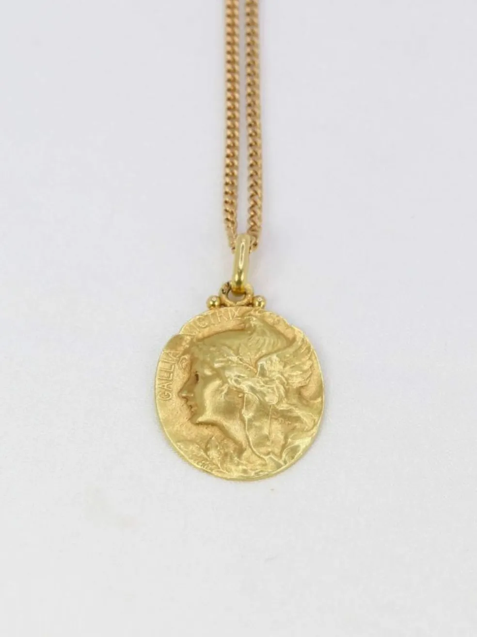 BECKER - Médaille Art Nouveau Gallia Victrix