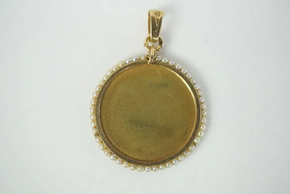 Becker - Médaille religieuse Maris Stella en or et perles fines