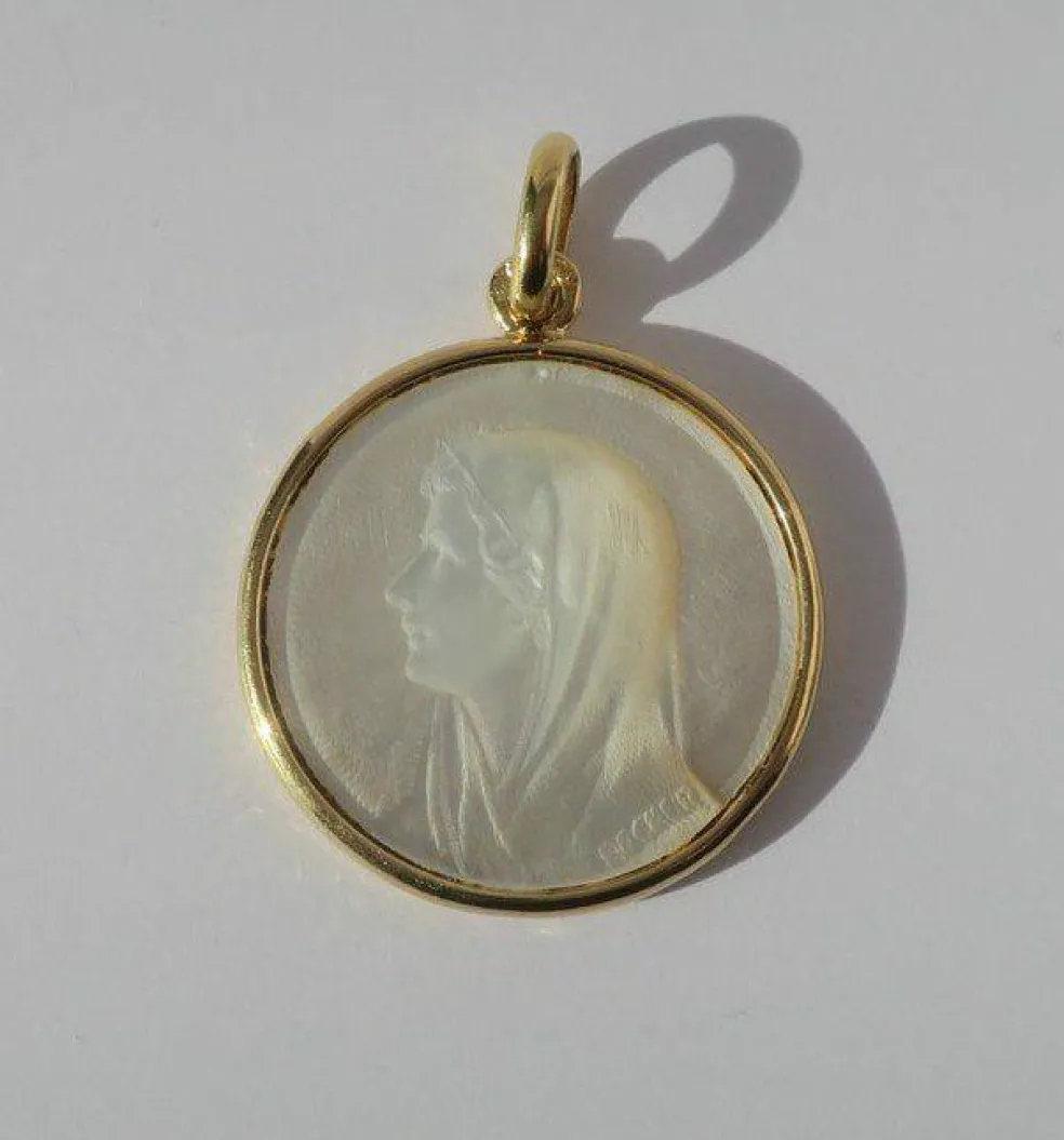 BECKER médaille vintage Vierge nacre or