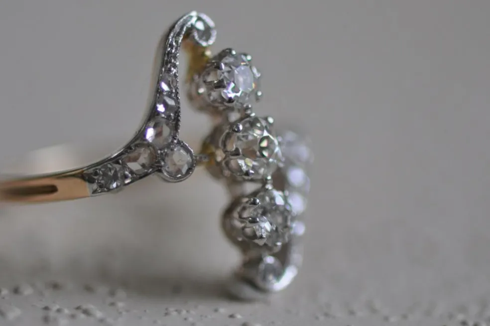 Belle Époque 2 tone gold diamond ring