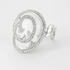 BERNARD DELETTREZ - Bague or blanc, diamants et jaspe blanc