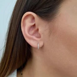 Boucle d'oreille créole diamants or blanc