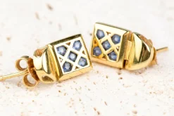 Boucles d'oreilles 18 carats Or jaune 0.20ct Saphir