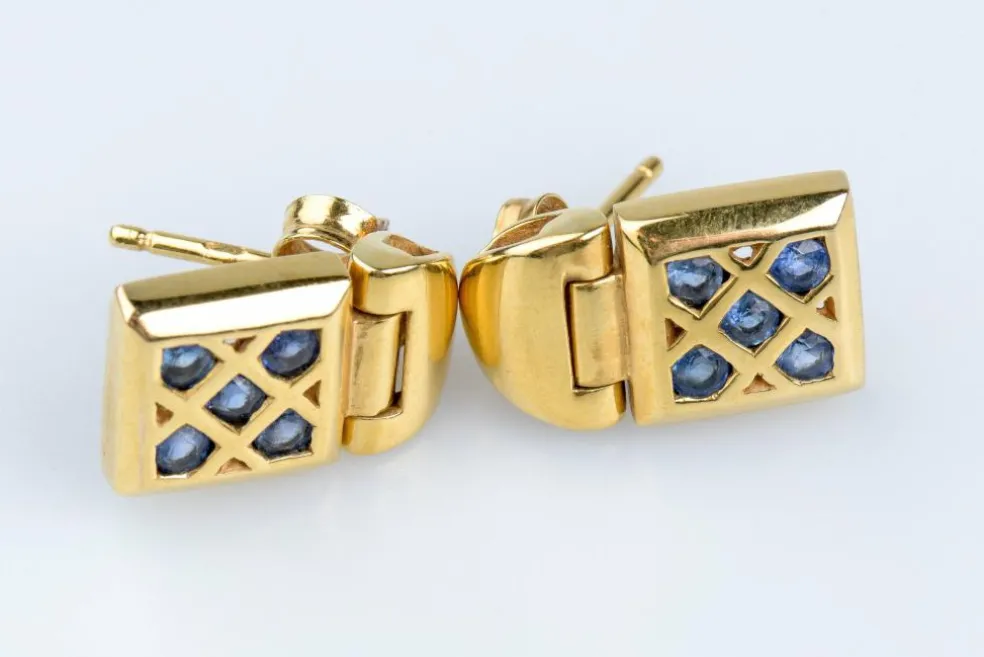 Boucles d'oreilles 18 carats Or jaune 0.20ct Saphir