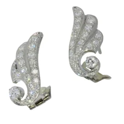 Boucles d'oreilles à clips en diamant en forme d'aile vintage des années 1950