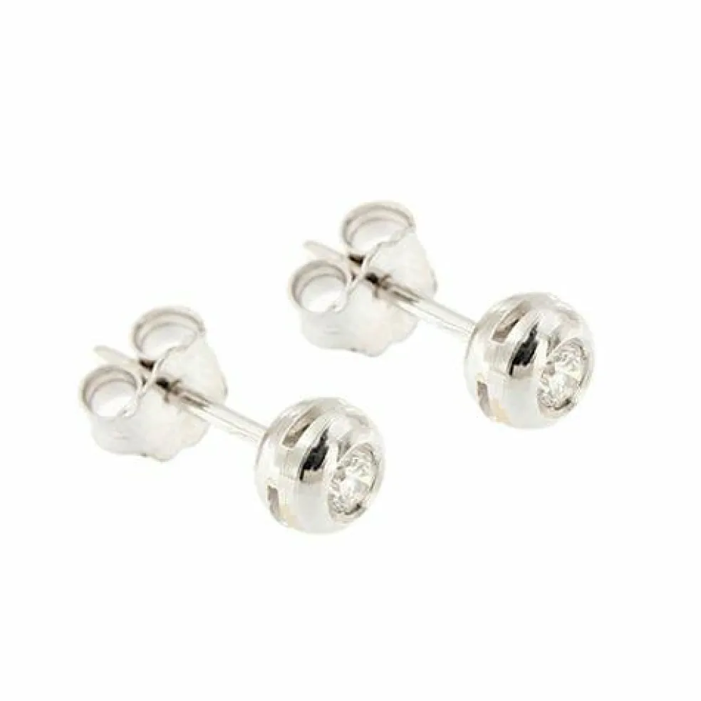Boucles d'oreilles à pointe lumineuse en diamant de 0,20 ct