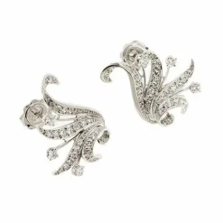 Boucles d'oreilles à tige en diamant