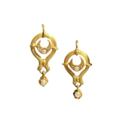 Boucles d'oreilles anciennes en or jaune
