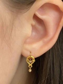 Boucles d'oreilles anciennes en or jaune