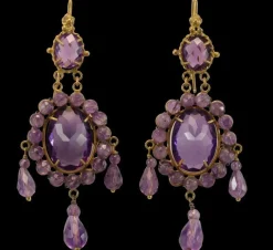 Boucles d'oreilles anciennes en or et améthyste