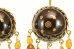 Boucles d'oreilles anciennes en or piqué écaille de tortue