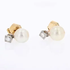 Boucles d'oreilles anciennes diamants perles