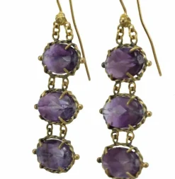 Boucles d'oreilles anciennes en or et améthyste