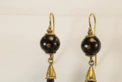 Boucles d'oreilles anciennes en or piqué écaille de tortue