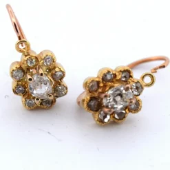 Boucles d'oreilles anciennes en diamant