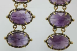 Boucles d'oreilles anciennes en or et améthyste