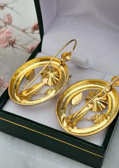Boucles d'oreilles anciennes or jaune