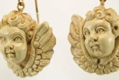 Boucles d'oreilles antiques Camées de lave