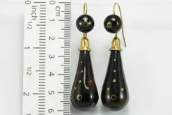 Boucles d'oreilles antiques en or piqué écaille de tortue