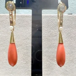 Boucles d'oreilles Art Déco corail perles diamants