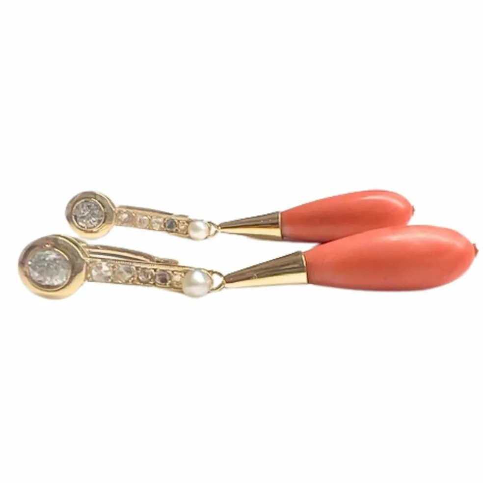 Boucles d'oreilles Art Déco corail perles diamants