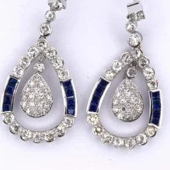 Boucles d'oreilles Art Déco en saphir et diamant