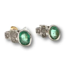 Boucles d'oreilles au design contemporain du XXe siècle en or 18 kt avec diamants et émeraudes