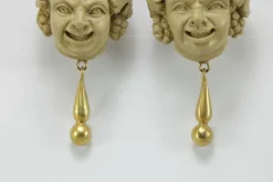 Boucles d'oreilles Bacchus Or camées de lave