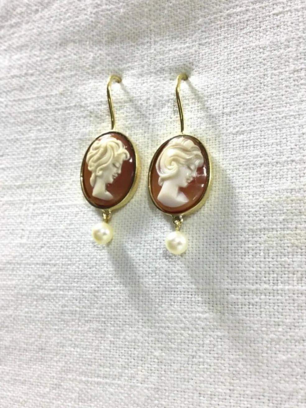 Boucles d'oreilles Camées Et Perles