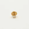 Boucles d’oreilles clou or jaune 18 carats sertie d’un diamant