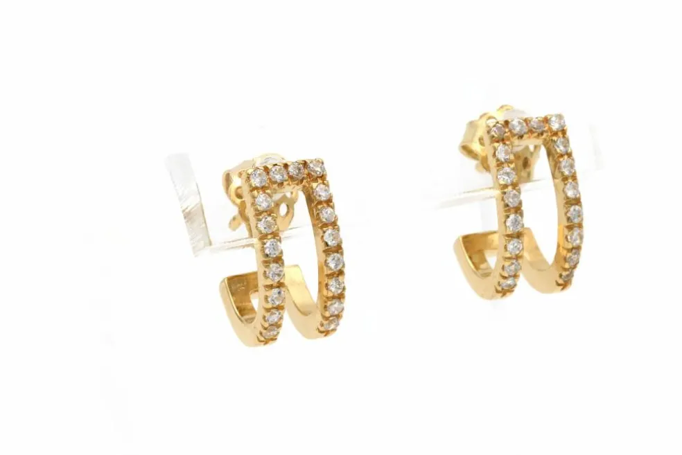 Boucles d'oreilles contemporaines en or jaune 18 carats serties de diamants "taille" brillant (+-0.45ct)