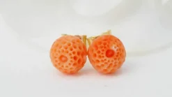 Boucles d'oreilles corail sculpté