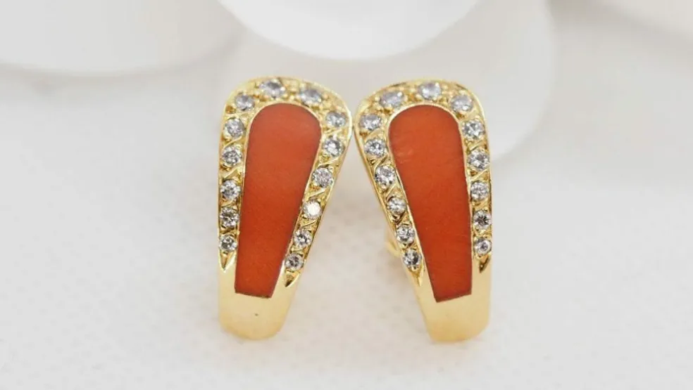Boucles d'Oreilles Corail Et Diamants