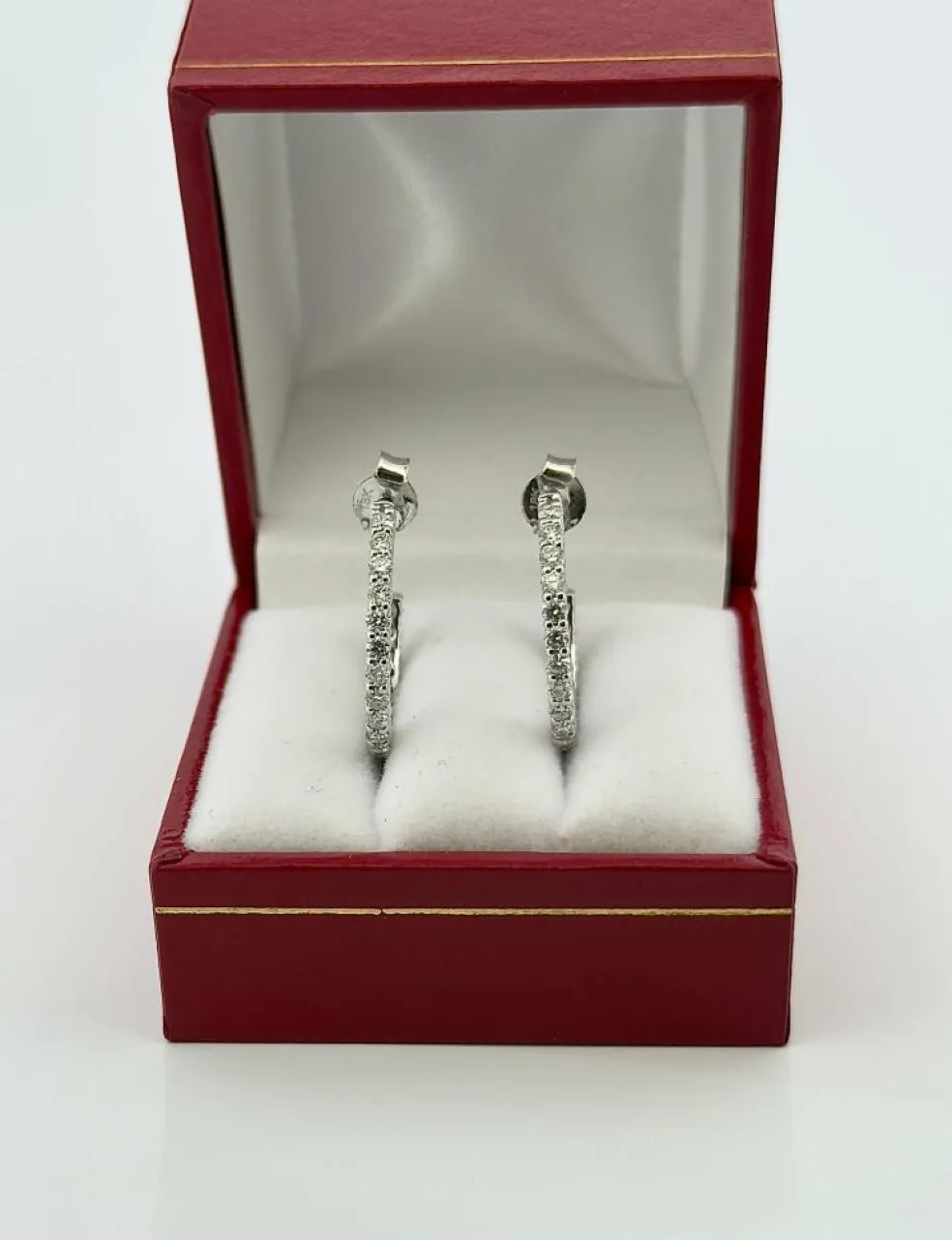 Boucles d’oreilles créole or blanc et diamants