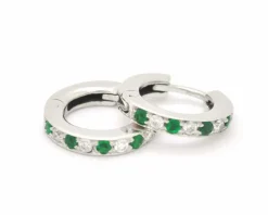 Boucles d'oreilles créoles avec diamants et émeraudes
