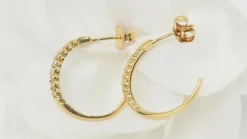 Boucles d'oreilles créoles en or jaune et diamants