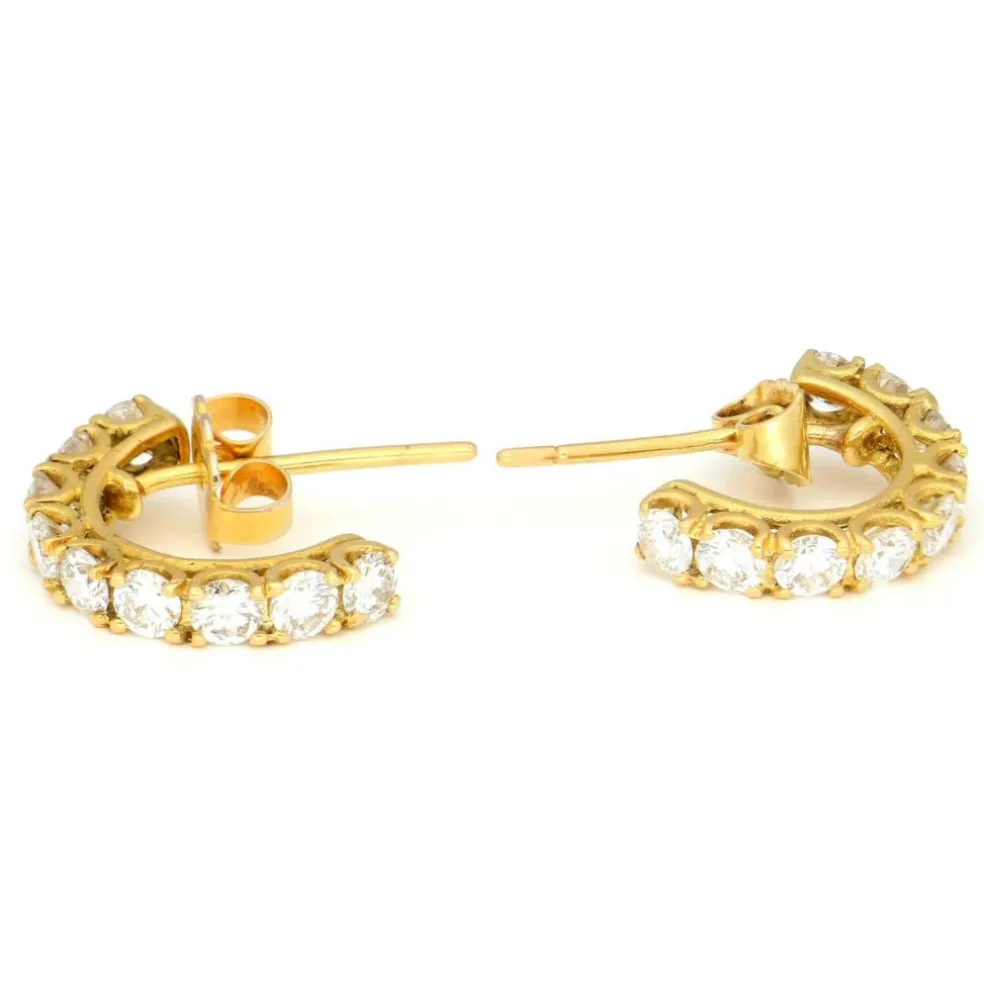 Boucles d'oreilles créoles en diamant