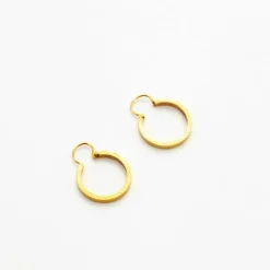 Boucles d'oreilles créoles or jaune guilloché
