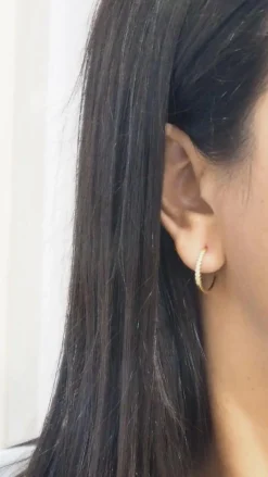 Boucles d'oreilles créoles en or jaune et diamants