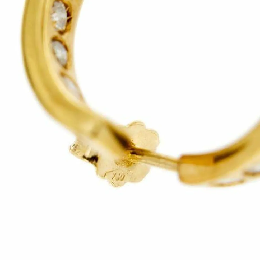 Boucles d'oreilles créoles en diamant