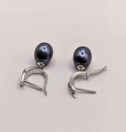 Boucles d'oreilles diamants et perles grises